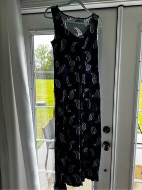 Basic Editions Navy Paisley Sleeveless Maxi Dress